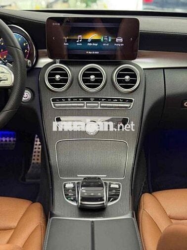 Mercedes Benz C Class 2019 C 300 AMG - 39000 km