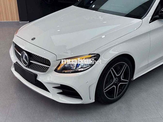 Mercedes Benz C Class 2019 C 300 AMG - 39000 km