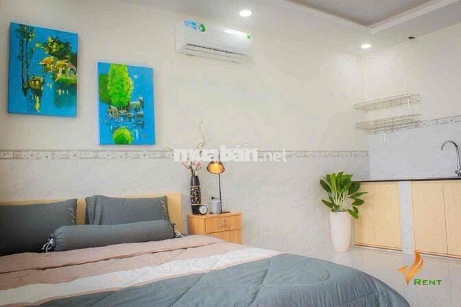 GẦN SÂN BAY PHÒNG Ở NGUYỄN VĂN CÔNG CĂN HỘ FULL NỘI THẤT BAN CÔNG
