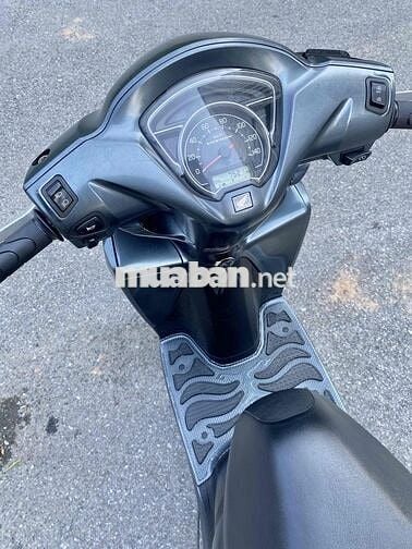 Honda Vision sport 2022!! cá tính chạy lướt