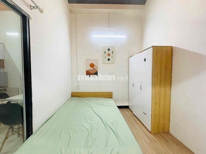 2PN FULL NT CỬA SỔ TRỜI NGAY HOÀNG SA TRƯỜNG SA PHÚ NHUẬN TÂN BÌNH Q3