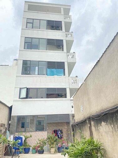 CHO THUÊ CĂN HỘ TÁCH BẾP BAN CÔNG FULL NỘI THẤTOWR 4 NGƯỜI 4 XE