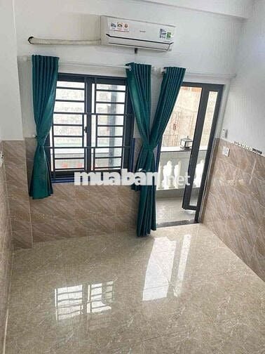 CHO THUÊ CĂN HỘ TÁCH BẾP BAN CÔNG FULL NỘI THẤTOWR 4 NGƯỜI 4 XE