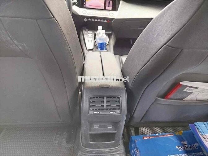 Peugeot 408 2024 Allure 1.6 AT - 13000 km