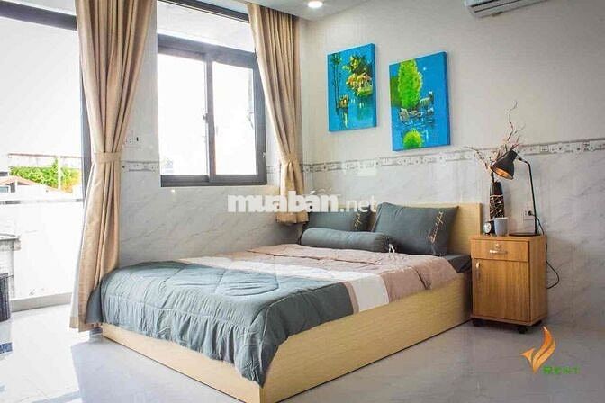 GẦN SÂN BAY PHÒNG Ở NGUYỄN VĂN CÔNG CĂN HỘ FULL NỘI THẤT BAN CÔNG