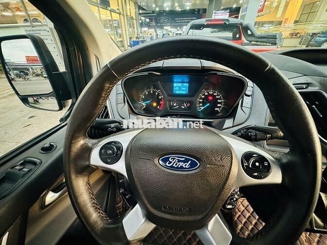 Ford Tourneo Tita 2019 - Mẫu Xe 7 Chỗ Máy Xăng