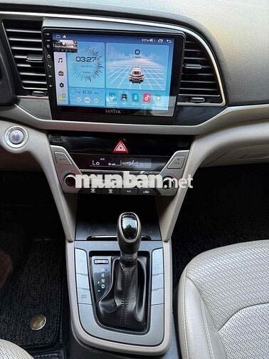 Hyundai Elantra 2016 1.6 AT - 75678 km