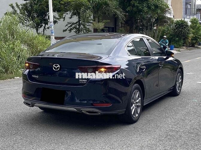 Mazda 3 2022 1.5L Luxury - 49000 km