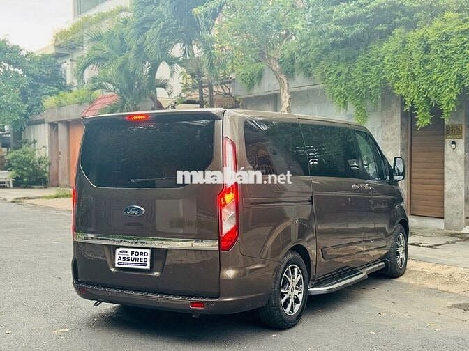 Ford Tourneo Tita 2019 - Mẫu Xe 7 Chỗ Máy Xăng