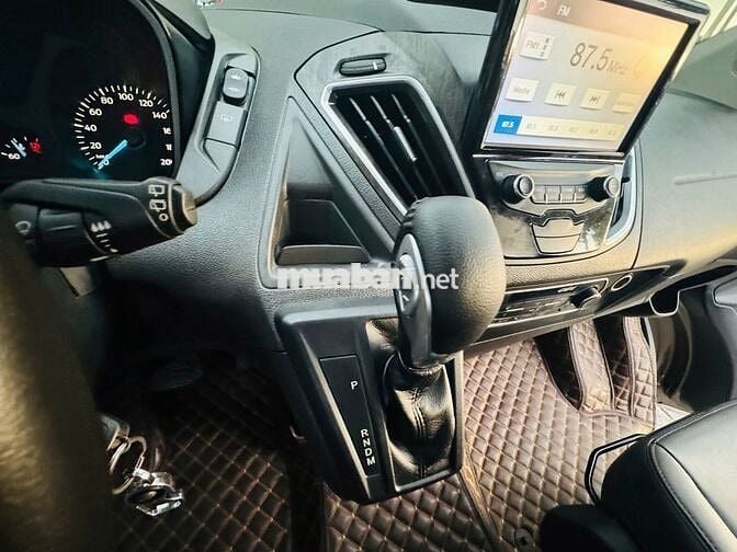 Ford Tourneo Tita 2019 - Mẫu Xe 7 Chỗ Máy Xăng