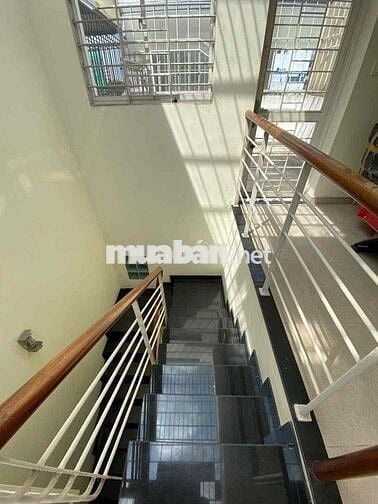Nhà DC3 Sơn Kỳ.Tân Phú.DT:4 X 13 trệt 2lầu 3PN 3WC có nội thất