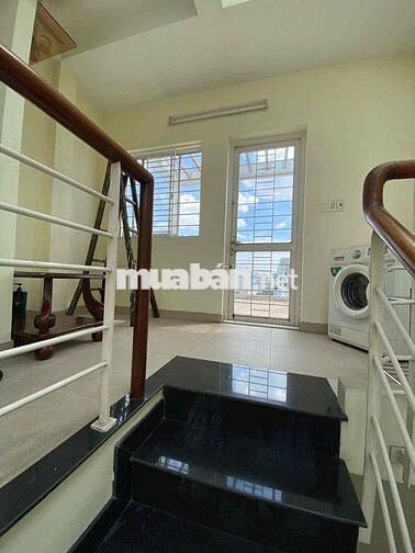 Nhà DC3 Sơn Kỳ.Tân Phú.DT:4 X 13 trệt 2lầu 3PN 3WC có nội thất