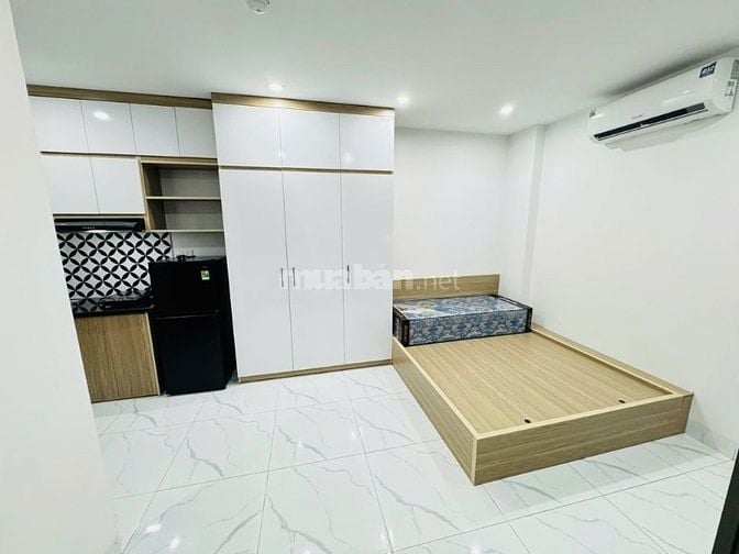 HÀNG HIẾM! CỔ NHUẾ: TÒA CCMN 6 TẦNG THANG MÁY, LÔ GÓC, 15 PHÒNG KK
