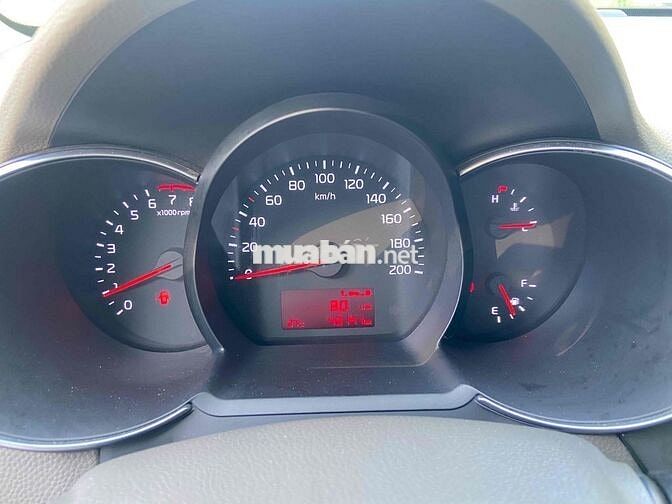 8 năm 43 ngàn kilomet