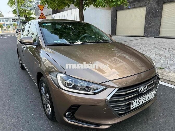 Hyundai Elantra 2016 1.6 AT - 75678 km