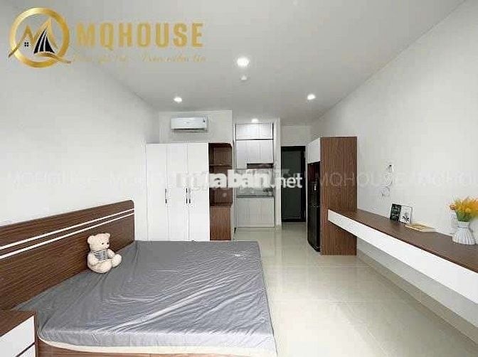 Căn hộ  Ban công Gần Văn hiến - Đầm sen. Mới, có thang máy, sạch sẽ