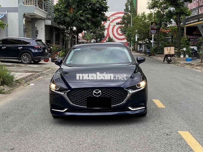 Mazda 3 2022 1.5L Luxury - 49000 km