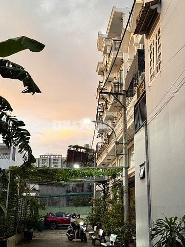Nhà đẹp khu phân lô – Lâm Thị Hố, Q12 giáp Gò Vấp