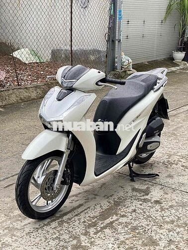 cần bán xe sh xe như mới ,còn thương lượng