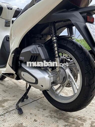 cần bán xe sh xe như mới ,còn thương lượng