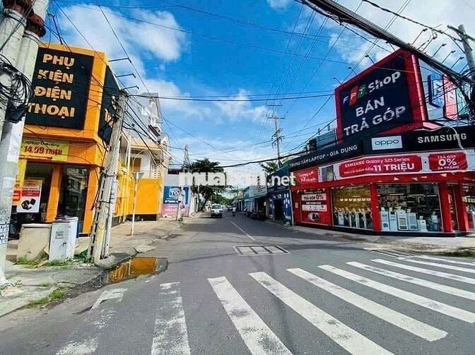 BÁN NHÀ MẶT TIỀN NƠ TRANG LONG NGANG 10M VỊ TRÍ KINH DOANH CỰC ĐẸP