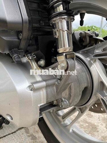 cần bán xe sh xe như mới ,còn thương lượng