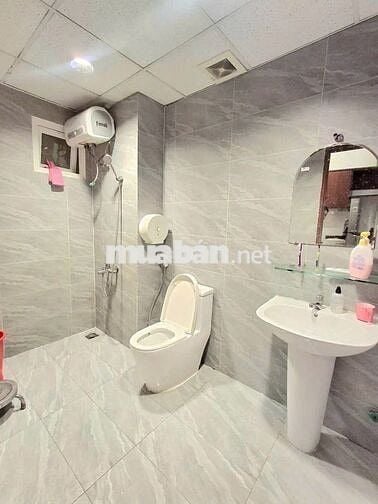 Chung cư Đặng Văn Ngữ, P10, PN: 2p ngủ, ban công, nhà mới, 13tr/th