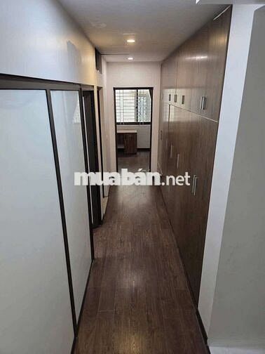 Cho thuê nhà nguyên căn ngõ 191 thạch bàn long biên 5 tầng giá 12 triệ