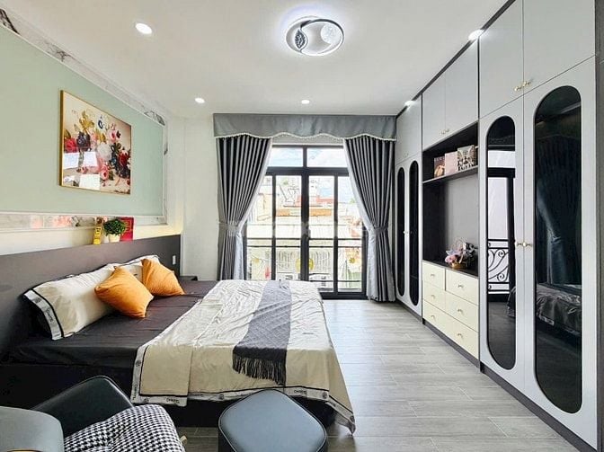 SIÊU PHẨM ⭐️VILLA PHỐ 3 Lầu tuyệt đẹp Cao cấp hẻm XH 5m Bùi Quang Là 
