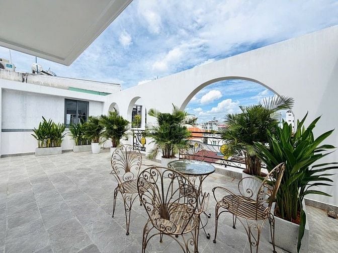 SIÊU PHẨM ⭐️VILLA PHỐ 3 Lầu tuyệt đẹp Cao cấp hẻm XH 5m Bùi Quang Là 
