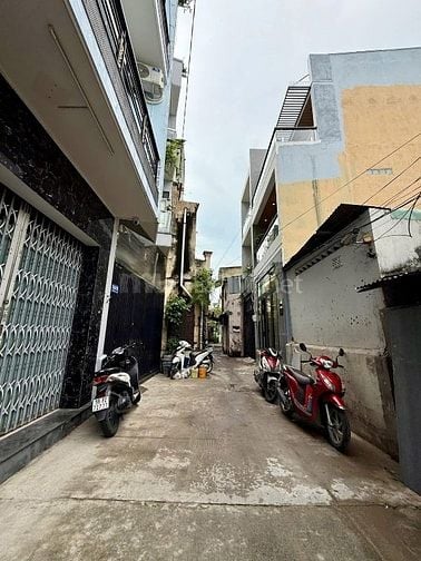 BÁC BÌNH GIẢM THÊM 100tr BÁN GẤP CĂN NHÀ LÝ CHÍNH THẮNG, Q3, SỔ RIÊNG