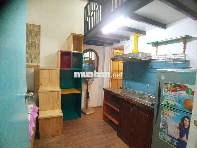 Cho thuê CHDV mini DT 30m2 rộng, đẹp , có gác , cho 2,3 bạn ở