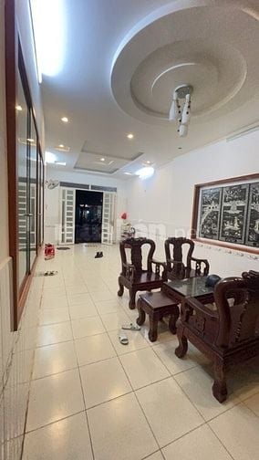 NHÀ XÂY 4 TẦNG - MẶT TIỀN ĐƯỜNG 32 - PHƯỜNG 10 QUẬN 6 ( 14.5 TỶ )