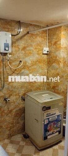 Cho thuê CHDV mini DT 30m2 rộng, đẹp , có gác , cho 2,3 bạn ở