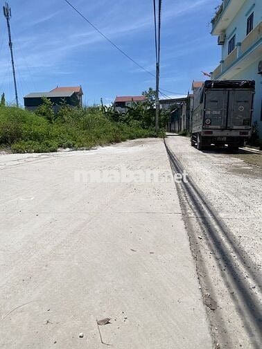 Bán gấp đất đấu giá Hoàng Xá  ,ô tô ,phân lô ,vỉa hè giá  6.4 tỷ