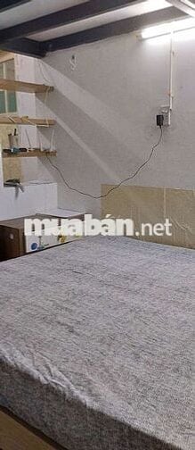 Cho thuê CHDV mini DT 30m2 rộng, đẹp , có gác , cho 2,3 bạn ở