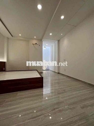 cho thuê nhà nguyên căn dt 4m x 15m đúc 5 tấm đường 53 p14 gò vấp