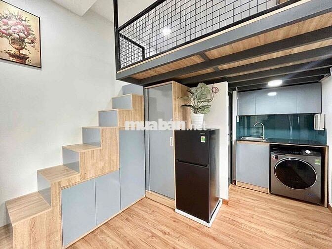 Duplex ban công, cửa sổ trời, full NT mới 100%, máy giặt riêng📍Aeon