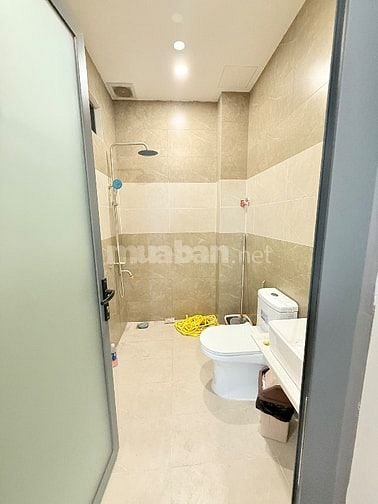 Cho thuê căn hộ mini có bán công, DT 25m2, giá 3,5 tr