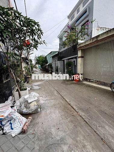 Bán đất ngã tư ga quận 12 - HXT thông - 84m2 - 4 tỷ.