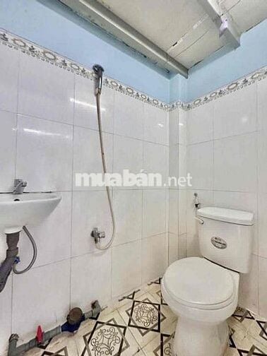 trống sẵn căn trọ ngay làng đại học