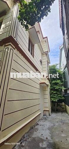 Cần cho thuê căn biệt thự View sông Hồng