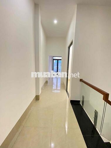 CHO THUÊ NHÀ ĐẸP GÓC 2 MẶT TIỀN LÊ CHÂN