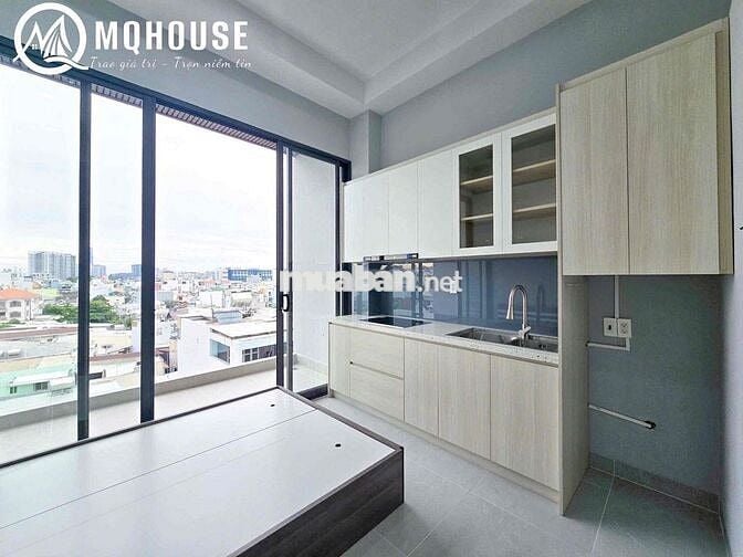 Studio ban công - Full NT - Trung tâm Quận 7