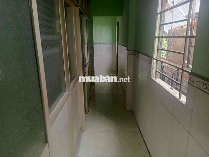Bán nhà mặt tiền đường Lê Thị Hoa
