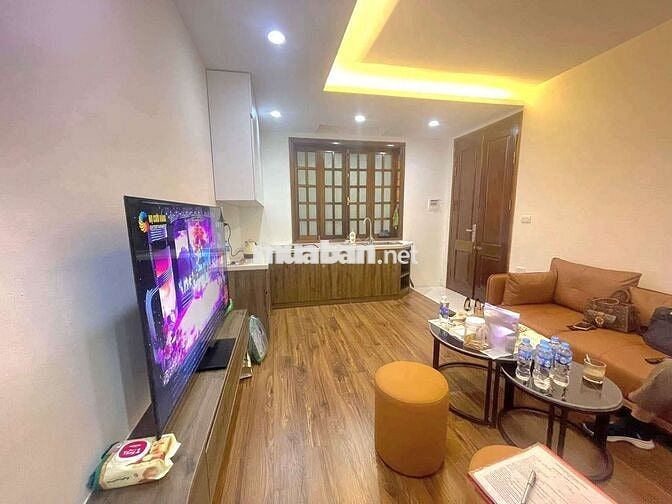 Cực hiếm !! Tập thể Tầng 2 Nguyễn Chí Thanh. DT 65m gồm 2pn, 1wc.