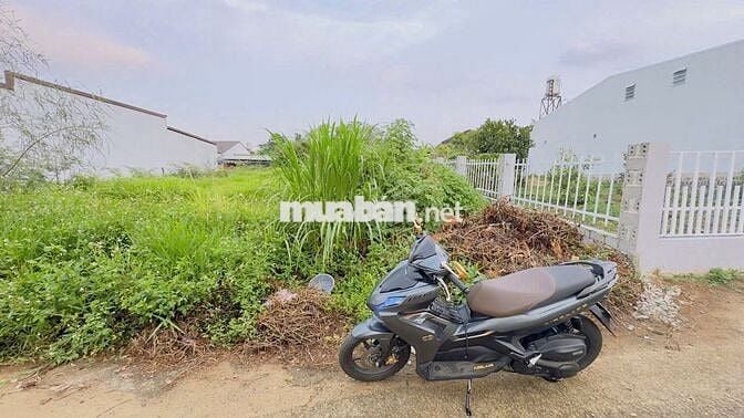 Đất sài gòn 1700m2 giá ngộp 490tr