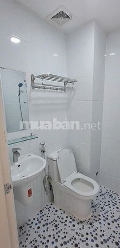 CHO THUÊ NHÀ NGUYÊN CĂN - NHÀ MỚI VÀO Ở NGAY - GẦN MẶT TIỀN ĐƯỜNG 