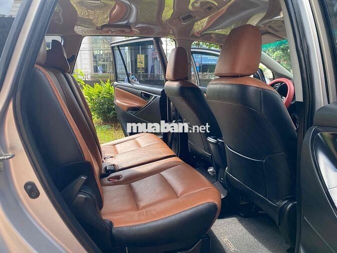 Toyota Innova 2017 2.0E - 138000 km