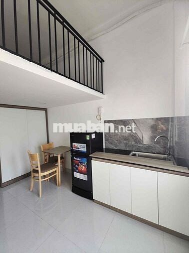 DUPLEX BAN CÔNG RỘNG, FULL NỘI THẤT, GẦN IUH, VLU, EMART